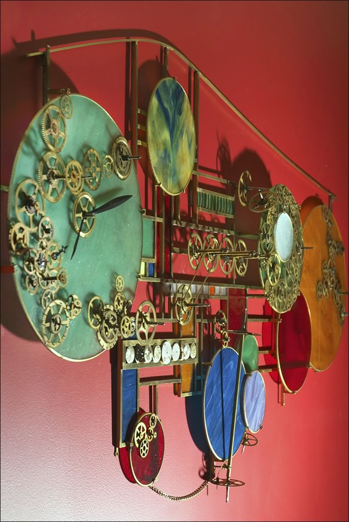 Kinetic Sculpture Artist Andrea Davide displays another kinetic artwork